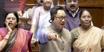परिसीमन बिल पर बढ़ी हलचल, 16 से 18 अगस्त के बीच विशेष सत्र बुलाने की तैयारी, राहुल-रिजिजू में चर्चा