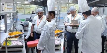 अब कर्नाटक में होटलों पर शुरू हुई रेड, 30 स्पेशल टीमें बनी, खराब खाने और साफ-सफाई में कमी की शिकायतों के बाद एक्शन
