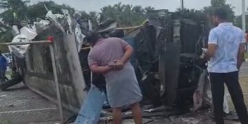 बेंगलुरू के पास हादसे का शिकार हुई राज्य परिवहन की बस, ड्राइवर और कंडक्टर की मौत, 20 यात्री घायल