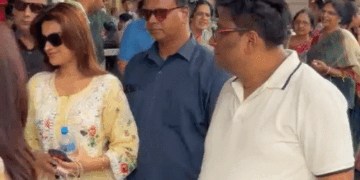 जयपुर पहुंची 'मुन्ना माइकल' की एक्ट्रेस निधी अग्रवाल:एयरपोर्ट पर फैंस के साथ खिंचवाईं तस्वीरें, साउथ सिनेमा में एक्टिव हैं एक्ट्रेस