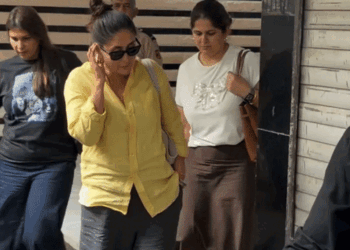 Kareena Kapoor Reacts To Pregnancy Rumors
