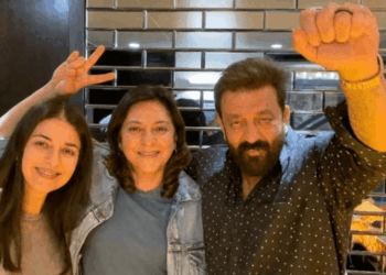 Sanjay Dutt Rakshabandhan Memories | Sisters Tied Rakhi in Thane Jail