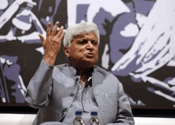 पाक राष्ट्रपति जरदारी बोले- हम यहां हिंदुओं को झेलते हैं:जावेद अख्तर भड़के, कहा- खुद भुट्टो से शादी कर सुर्खियों में आए; ट्रोलर्स को भी फटकारा