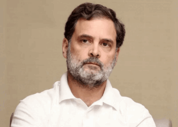 Kangana Ranaut vs Rahul Gandhi