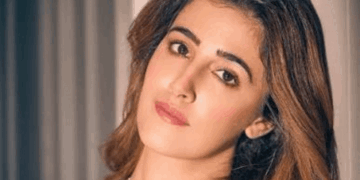 Kriti Sanon Jewelry Ad Controversy
