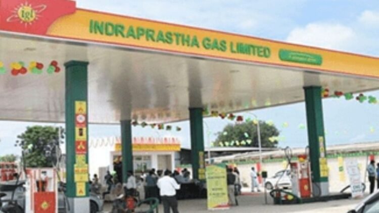 दिल्ली में फिर महंगी हुई CNG, जानें अब क्या नया रेट