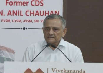 ‘चीन की सैटेलाइट भी नहीं कर पाई पाकिस्तान की मदद’, ऑपरेशन सिंदूर पर बोले पूर्व CDS जनरल चौहान