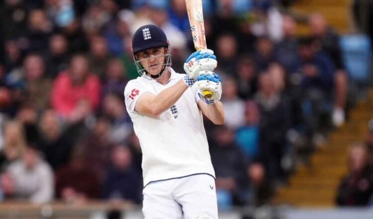 England vs Pakistan: Harry Brook और Joe Root की बैटिंग से बैकफुट पर मेहमान, मेजबानों को मिली 195 रनों की बढ़त