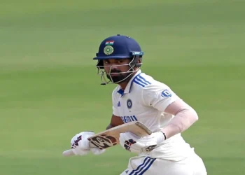 IND vs SL 1st Test: Yashasvi Jaiswal के Run Out के बाद KL Rahul और Padikkal ने संभाली भारतीय पारी