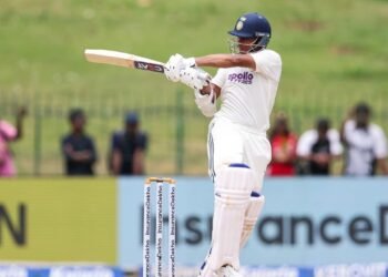 Ind vs SL Test Analysis: जायसवाल की शानदार बल्लेबाजी और राहुल का छक्का, क्या Sri Lanka की वापसी ने बढ़ाई भारत की मुश्किल?