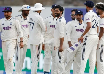 IND vs SL Test: Ravindra Jadeja ने तोड़ी श्रीलंका की बड़ी साझेदारी, Sri Lanka के 6 विकेट गिरे, भारत जीत के करीब