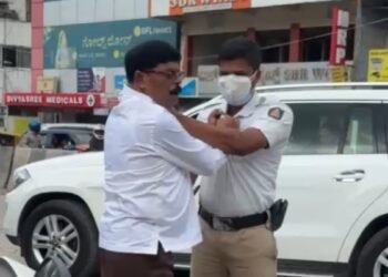ट्रैफिक पुलिस कॉन्स्टेबल के साथ मारपीट करने वाला JDS नेता गिरफ्तार, बदसलूकी का वीडियो वायरल होने के बाद एक्शन