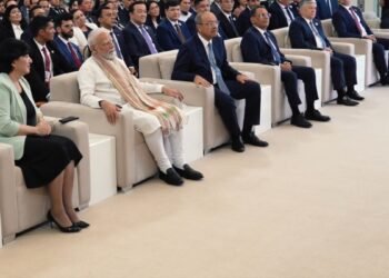उज्बेकिस्तान में हिट हैं PM मोदी की कविताएं, ताशकंद स्टेट यूनिवर्सिटी के छात्रों ने 3 उज्बेक में ट्रांसलेट कीं, डिनर में गाकर सुनाई