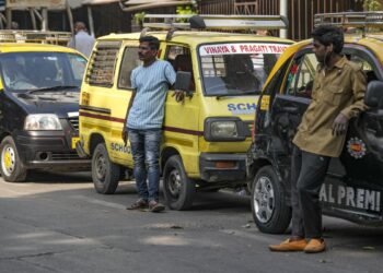मुंबई में ऑटो और टैक्सी का सफर होगा महंगा, 1 सितंबर से लागू हो सकते हैं नए रेट्स