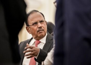 कल चीन जाएंगे NSA अजित डोभाल, विदेश मंत्री वांग यी के साथ सीमा विवाद समेत अहम मुद्दों पर करेंगे चर्चा