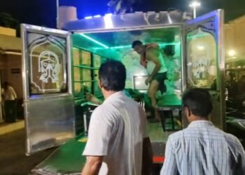 पुरी स्वर्गद्वार में अंतिम विदाई देने पहुंचे संकीर्तन कलाकार की मौत, अचानक नीचे गिरे फिर नहीं उठे