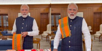 राष्ट्रीय हथकरघा दिवस पर पीएम मोदी की देशवासियों से अपील, ‘स्थानीय कपड़े पहनें, ‘GRWM’ ट्रेंड फॉलो करें’