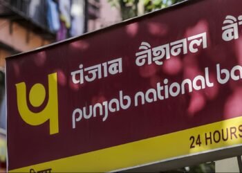 PNB में 1 साल की FD पर 60 साल से कम उम्र के लोगों को कितना मिल रहा ब्याज? पैसे लगाने से पहले देख लें चार्ट