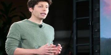 Sam Altman का बड़ा Prediction: आपके काम करने का तरीका बदल देगा ChatGPT, हर Meeting और Email पर होगी AI की नज़र