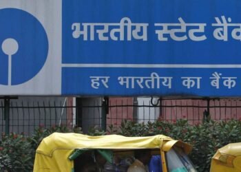 SBI में 12 महीने की FD पर कितना मिल रहा है ब्याज, वरिष्ठ नागरिकों को क्या मिल रहे हैं फायदे