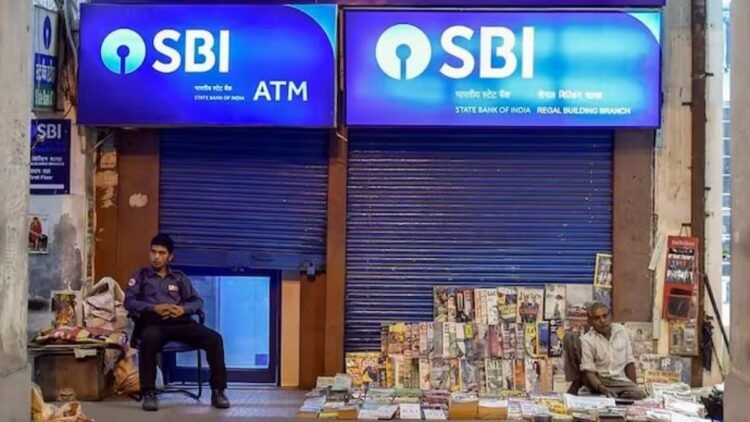 सेंसेक्स की टॉप 10 में से 4 कंपनियों का मार्केट कैप ₹1.43 लाख करोड़ बढ़ा, बाकी की 6 को ₹1.24 लाख करोड़ का नुकसान
