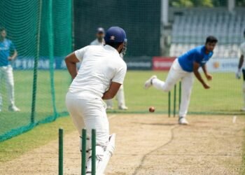 shubman gill practices against spinners in colombo ahead of second test