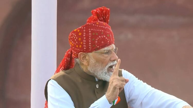 पीएम मोदी का युवाओं के लिए बड़ा ऐलान, ‘ फ्री में मिलेगी ऑनलाइन कोचिंग, एक साल में एक करोड़ लोगों को AI की ट्रेनिंग’