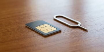 Telecom New Policy: फर्जीवाड़े पर वार, 24 अगस्त से बदल जाएगा SIM Card खरीदने का अंदाज, जानिए नए Guidelines