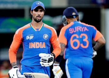 Shreyas Iyer के विकल्प की तलाश, Middle Order में संतुलन के लिए Tilak Varma पर Team India की नजर