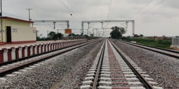 पश्चिम बंगाल, ओडिशा, तमिलनाडु, आंध्र प्रदेश में 4 रेल प्रोजेक्ट्स को मिली कैबिनेट की मंजूरी, जानें आम यात्रियों को क्या होगा फायदा