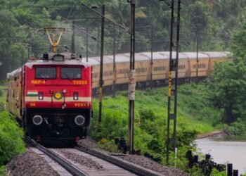 दिल्ली से इटावा, अलीगढ़ के रास्ते कानपुर के लिए चलेंगी 2 नई स्पेशल ट्रेनें, चेक करें पूरा रूट और टाइम टेबल