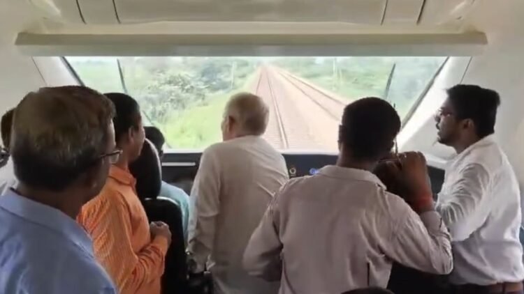 देश की पहली वंदे भारत फ्रेट ईएमयू ने पास किया इमरजेंसी ब्रेकिंग टेस्ट, चार दौर में परखी गई क्षमता