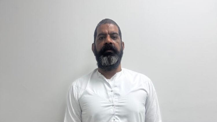 दुबई से भारत लाया गया ₹6000 करोड़ केस का आरोपी माफिया ‘वीरेंदर बैसोया’, गृहमंत्री बोले- ‘बेरहमी से इनका इकोसिस्टम खत्म कर रहे’