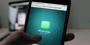 WhatsApp iOS Update: अब मैसेज बबल्स और फोटो दिखेंगे बिल्कुल नए अंदाज में, जानिए क्या बदलेगा