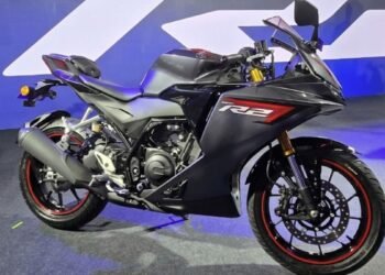 Yamaha ने लॉन्च की 204cc की धांसू सुपरस्पोर्ट बाइक, कीमत से लेकर फीचर्स तक जानें सबकुछ