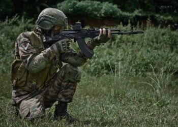 AK-203 राइफल के लिए गोला-बारूद बनाएगा अडाणी डिफेंस, इंडो-रशियन राइफल्स के साथ 5 साल के लिए हुआ समझौता