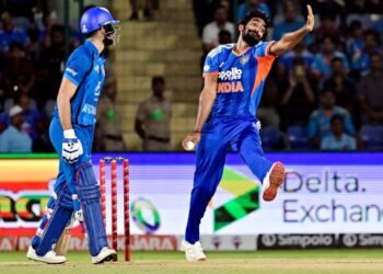 ICC T20I Ranking में Jasprit Bumrah टॉप 10 में पहुंचे, Varun Chakravarthy 5वें स्थान पर