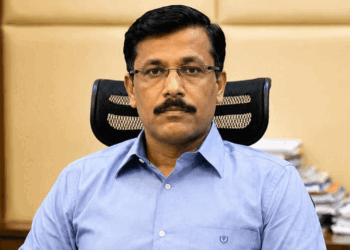 सलमान खान ने कैफे को दी चेतावनी:बोले- हाइजीन मेंटेन रखना, वरना उनको भेज दूंगा; क्या तुकाराम मुंढे की ओर किया इशारा