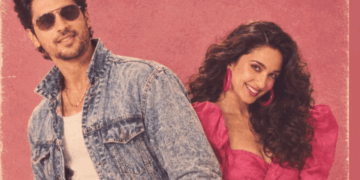 AI से 80s के दौर में पहुंचे सेलेब्स:सिद्धार्थ-कियारा का दिखा रेट्रो अंदाज, परिणीति, रवि किशन और अमीषा पटेल ने भी तस्वीरें शेयर कीं