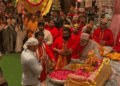 सलमान खान ने एंटीलिया में लिया बप्पा का आशीर्वाद:तिलक लगवाकर फूल अर्पण किए, सिद्धार्थ-कियारा ने भी दर्शन किए; राधिका मर्चेंट की भक्तिमय परफॉर्मेंस में डूबे मेहमान