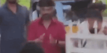 Rajinikanth Reaches Mysore for Dharman Shooting
