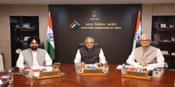 विवाद के बाद चुनाव आयोग का फॉर्म-6 पर बड़ा फैसला, Annexure-D अब नहीं देना होगा, जानें डिटेल्स