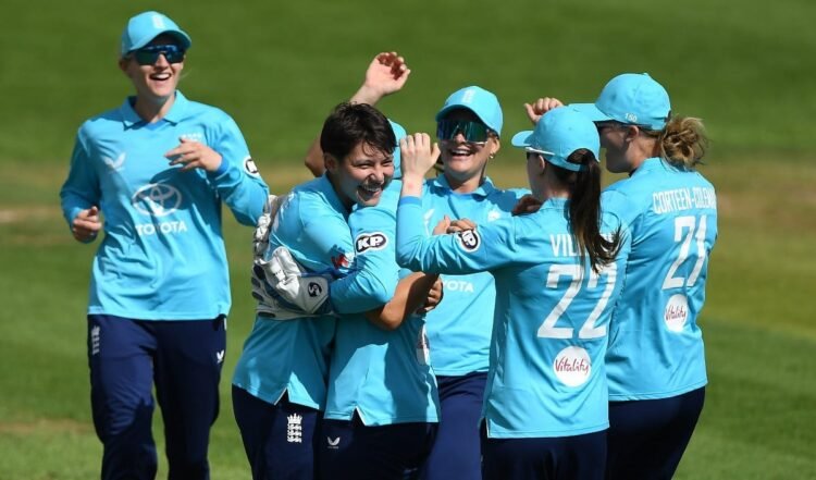 Charlie Dean की कप्तानी में नई England Team तैयार, Ireland के खिलाफ वनडे सीरीज में युवा खिलाड़ियों का असली इम्तिहान