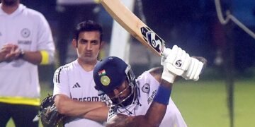 Hardik Pandya अभी 10 ओवर नहीं फेंक सकते: Gautam Gambhir ने Team India में वापसी पर दिया बड़ा बयान