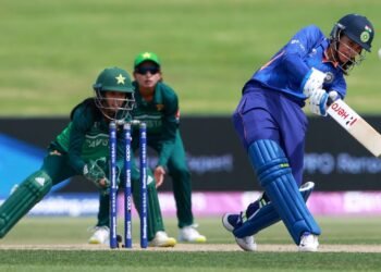 Women's Asia Cup में India-Pakistan की भिड़ंत: Dubai की 'संतुलित' Pitch पर किसका चलेगा राज?