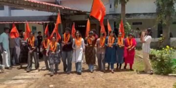 केरल में भी ABVP का परचम, SFI के गढ़ को कर दिया ध्वस्त, त्रिपुनिथरा के कॉलेज में सभी पदों पर कब्जा