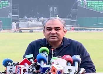 Pakistan Cricket में मचे घमासान पर Mohsin Naqvi का बड़ा बयान, दिग्गजों की आलोचना पर बोले- अपना रिकॉर्ड देखें पूर्व खिलाड़ी