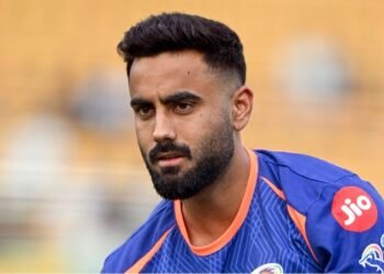 Prasidh Krishna की वापसी, 1st ODI में Team India ने Gurnoor Brar और Naman Dhir को उतारा