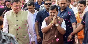 हल्द्वानी में नितिन नबीन और पुष्कर धामी ने युवाओं से किया संवाद, रोजगार से लेकर AI तक चर्चा