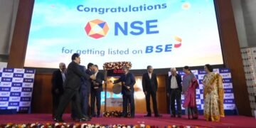 बॉम्बे स्टॉक एक्सचेंज में 1% प्रीमियम पर लिस्ट हुआ NSE का शेयर, चेक करें ₹22,565 करोड़ के IPO का स्टॉक प्राइस